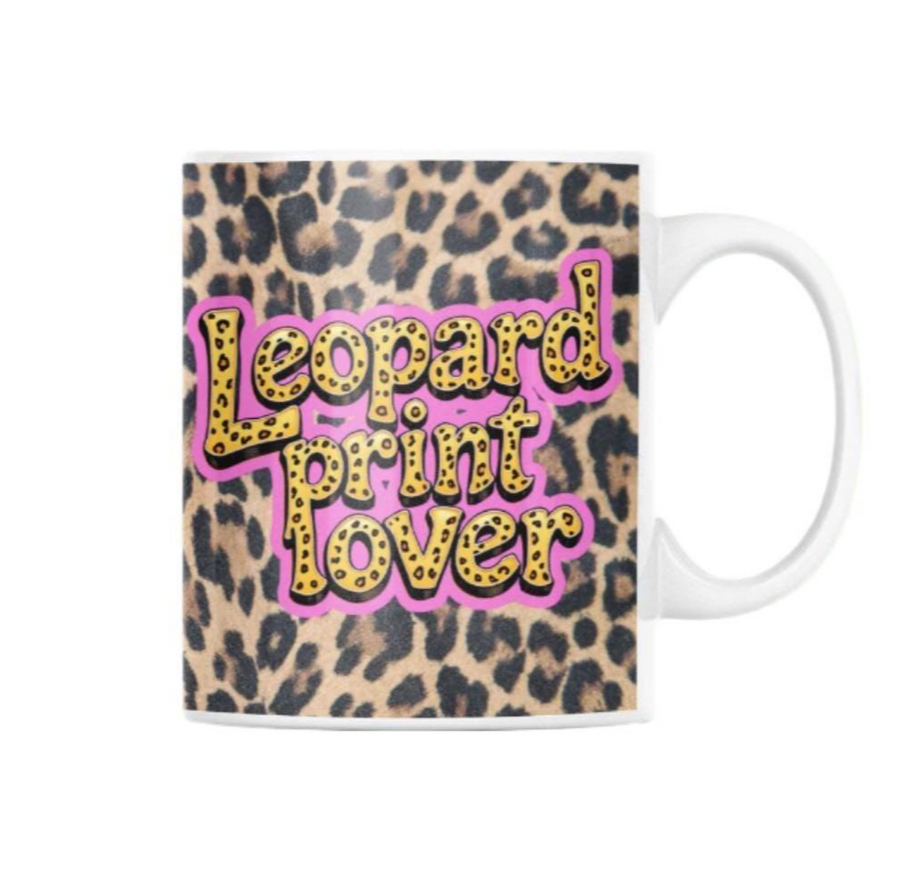 A trendy leopard print ceramic mug – a stylish and fun way to enjoy your favourite hot drink.